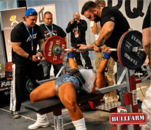 Minna Pajulahti Interview (english) 3 minna pajulahti bench press