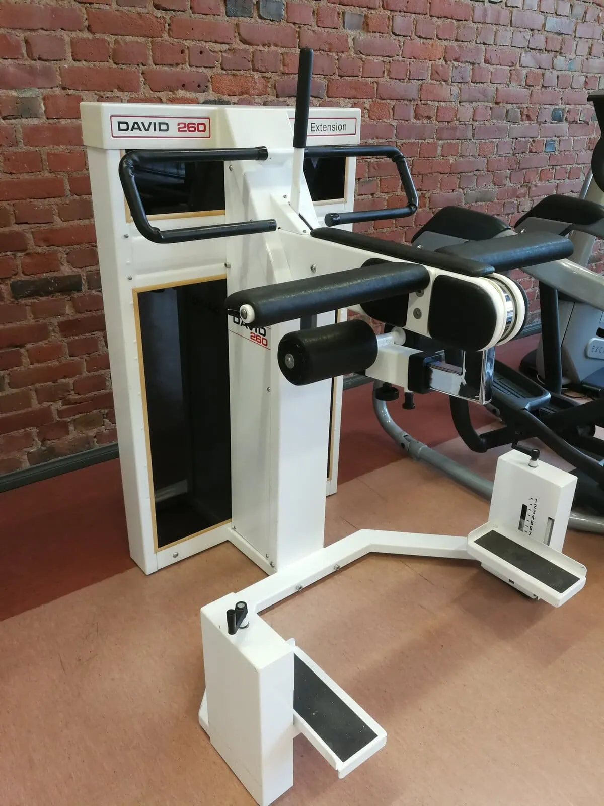 Käytettyjä laitteita 5 David 260 pakara