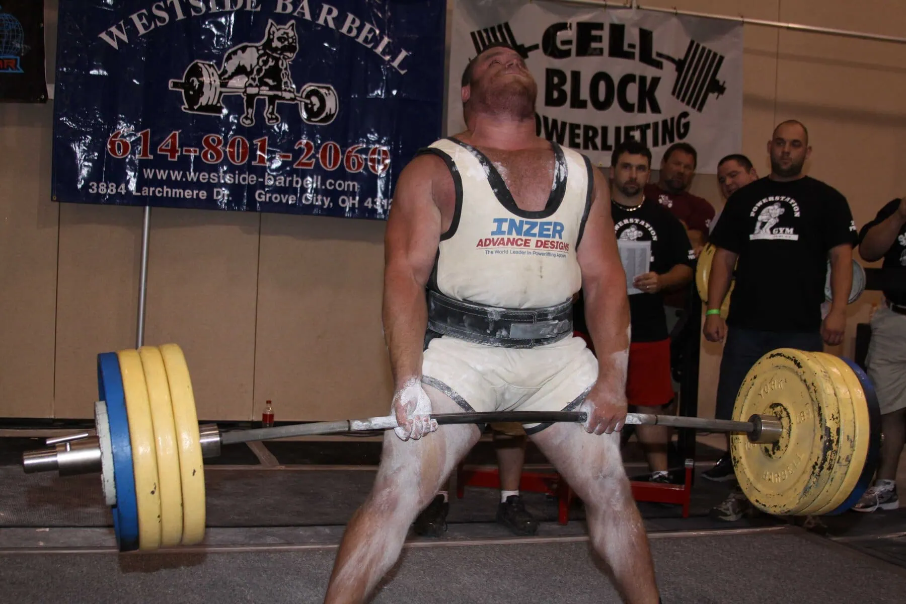 Old school maastaveto-ohjelma 300 kilon vetäjälle 3 Neutron pulling