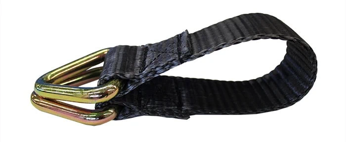 SportKraft taljaremmit 2 Kaksi metallista lenkkiä, musta hihna.